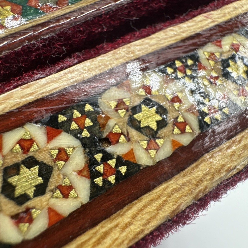 Persian‎ Khatam Wood Trinket Box Hand Made Inlaid With Hunting Scenes On Lid - Picture 15 of 16
